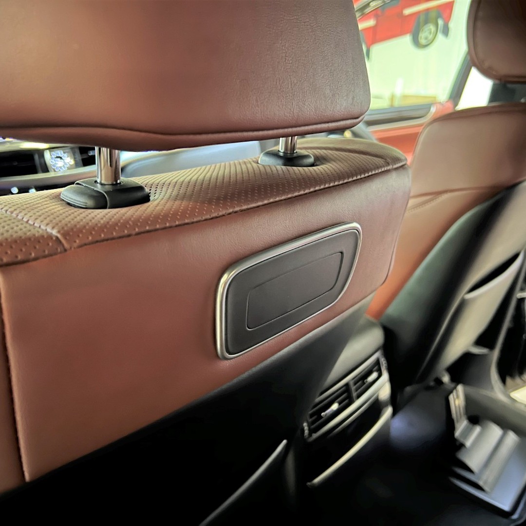 Большое дооснащение Lexus LX570 2021. Шикарная аудиосистема / Мультимедиа для всех пассажиров / Омыватели камер / Свободные руки / Интернет роутер / Доводчики дверей / Зарядка для АКБ.
