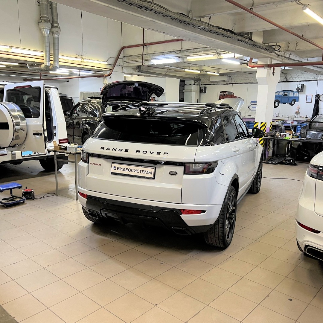 Дооснащение Range Rover Evoque 2016. Мультимедиа / Видеорегистратор / Адаптивный круиз-контроль / Стереокамера / Омыватель / Шумоизоляция.